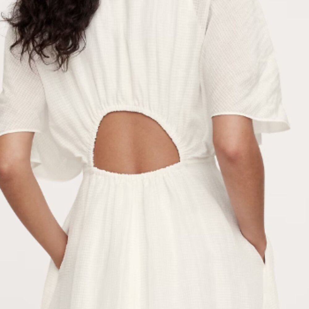 Linen-Silk Cut-Out Maxi Dress